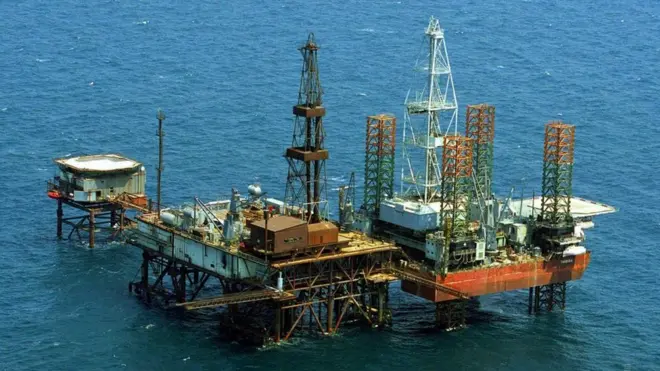 Плавучая буровая установка "Таврида"