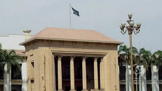 پنجاب اسمبلی میں اب تک کے نتائج کے مطابق مسلم لیگ ن کو معمولی اکثریت حاصل ہے۔