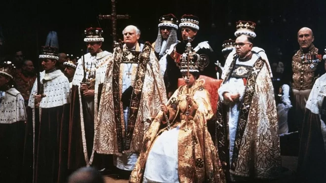 تاجگذاری ملکه