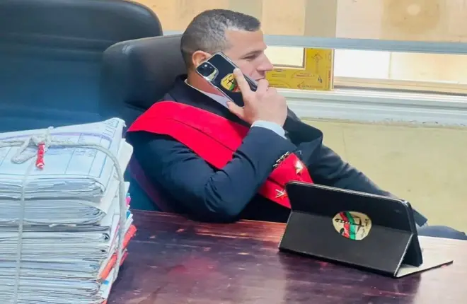 ما قصة "القاضي المزيف" الذي أثار جدلًا في مصر؟
