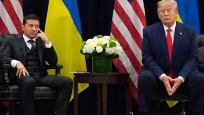 डोनल्ड ट्रंप