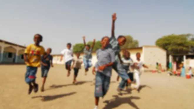 ህጻናት ሲጫወቱ