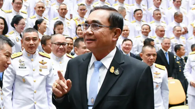 พล.อ. ประยุทธ์ เป็นประธานในพิธีเปิดการศึกษาหลักสูตรการป้องกันราชอาณาจักร (วปอ.) รุ่นที่ 65