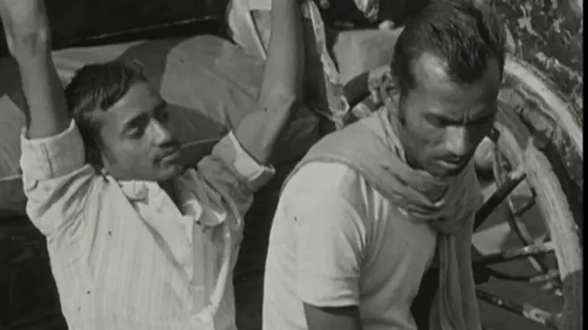 فوٹو گرافر ولیئم گیڈنی نے مردانہ جسم کو جس انداز میں دیکھا دوسرے فوٹوگرافر ایسے نہیں دیکھ سکے۔