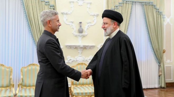 जयशंकर और इब्राहिम रईसी