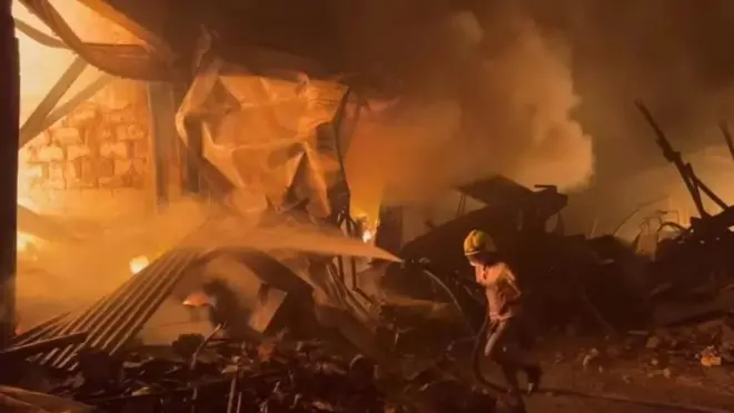 Dabka baabi'iyay suuqa Waaheen ee Hargeysa