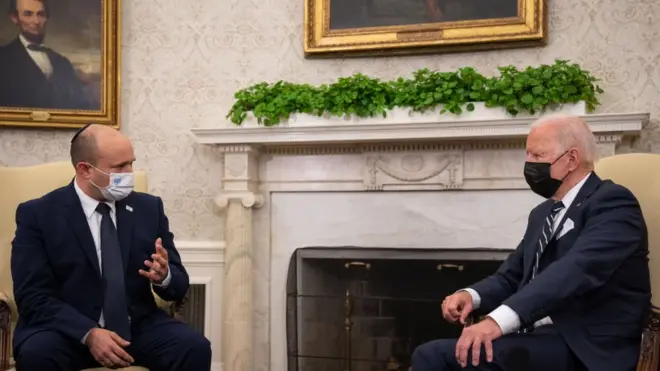 من لقاء الرئيس الأمريكي جو بايدن برئيس الوزراء الإسرائيلي نفتالي بينيت في البيت الأبيض في 27 أغسطس/آب 2021