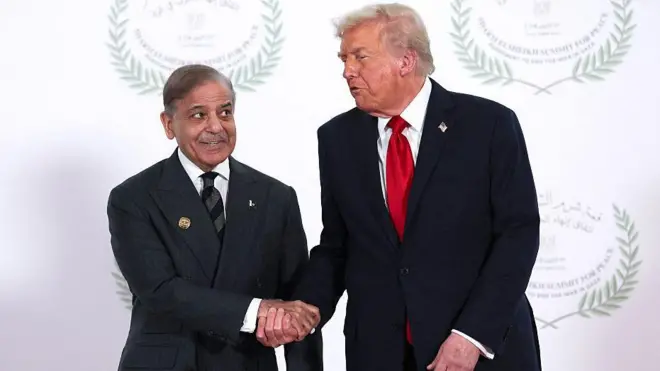 پاکستانی وزیر اعظم شہباز شریف اور امریکی صدر ڈونلڈ ٹرمپ
