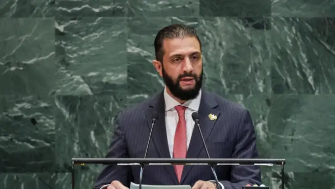 国連総会で演説するシリアのアル・シャラア暫定大統領