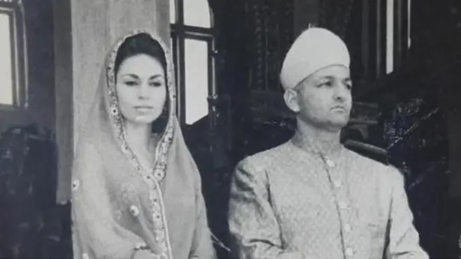 ముకరం జా