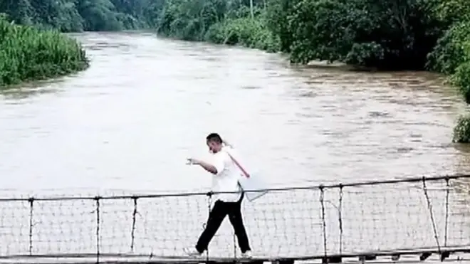 قصة نجاح كوفيد وسط الأحراش