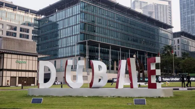 खाड़ी के कई देशों ने तेल से जुड़ी अपनी पहचान से आगे बढ़कर टेक्नोलॉजी के क्षेत्र में ध्यान दिया है (सांकेतिक तस्वीर)