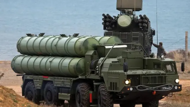 روسی ساختہ ایس 400 اینٹی ایئر کرافٹ سسٹم جو کرائمیا میں بھی استعمال کیا گیا