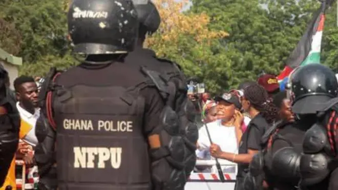 Aworan ọlọpaa at'awọn eeyan