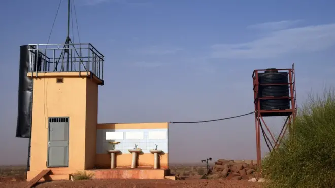 Latrines au Mali.