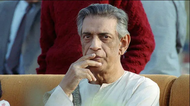 सत्यजीत रे 