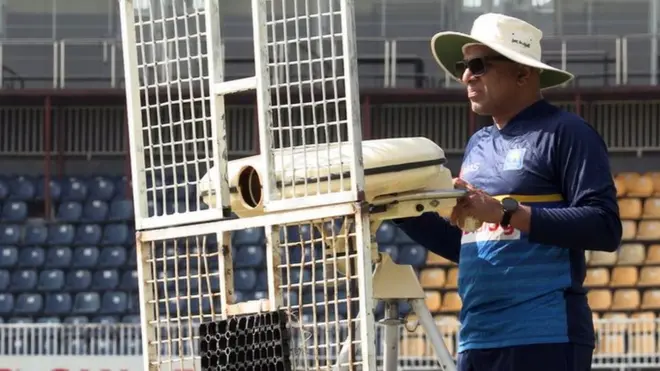 චන්දික හතුරුසිංහ