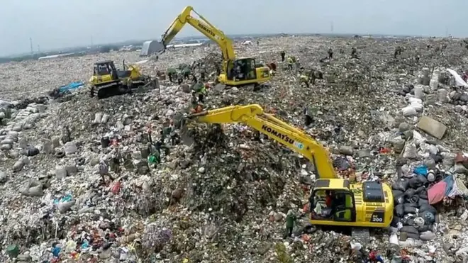 Cukupkah kompensasi untuk warga sekitar?