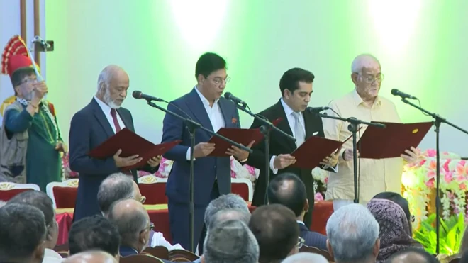 রাষ্ট্রপতির শপথের পর মন্ত্রিসভার নতুন সদস্যরাও শপথ নেন