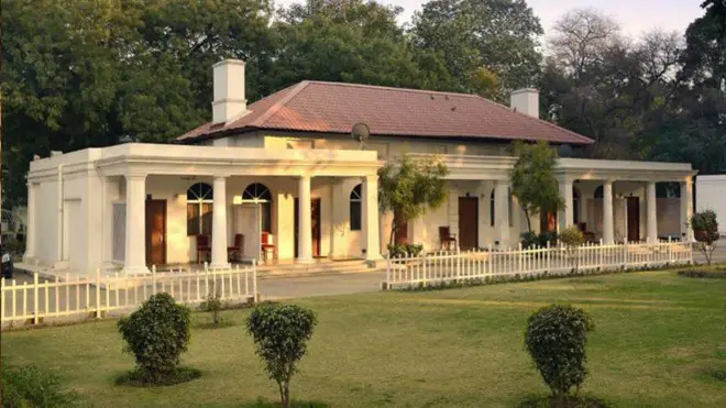 جم خانہ 