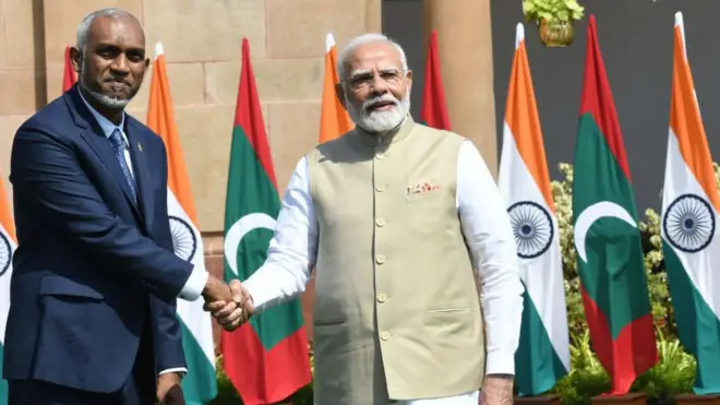 प्रधानमंत्री नरेंद्र मोदी और मालदीव के राष्ट्रपति मोहम्मद मुइज़्ज़ू