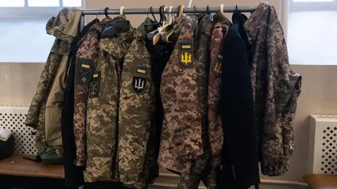 військові, форма, бронювання 