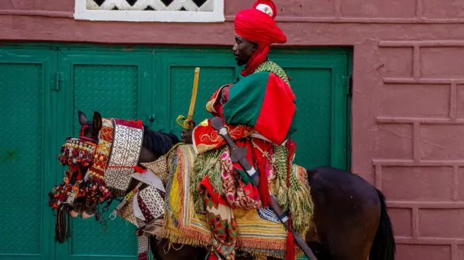 Wani bawa a yayin hawan sallah