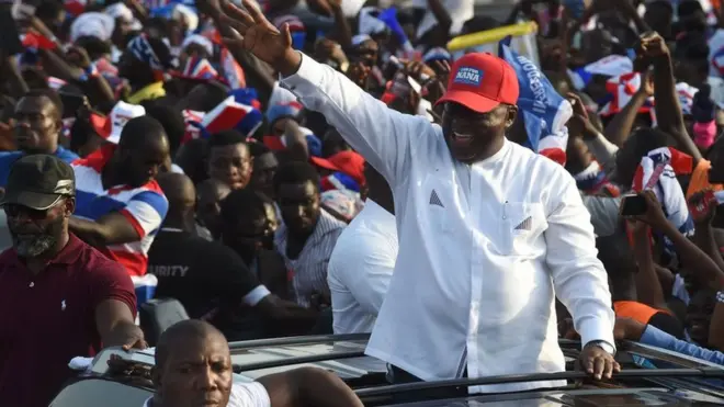 Di Minister say wetin Akufo-Addo promise during campaign no make sense