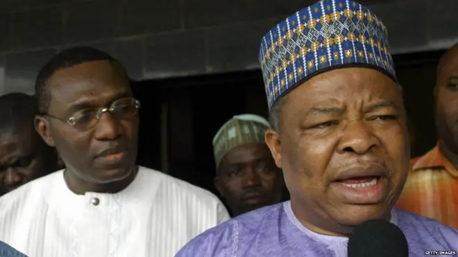 Ibrahim Mantu na im dey for right