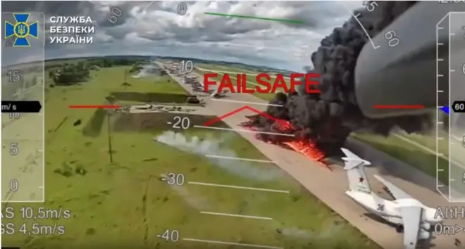 Ukrayna yetkililerinin Çarşamba günü yayımladığı drone görüntülerinden biri