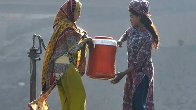 اس بیماری کے لیے جو احتیاطی تدابیر اختیار کی جا سکتی ہیں اس میں پانی ابال کر استعمال کرنا شامل ہے