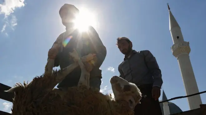 Крымские татары жалуются на преследования со стороны российских властей