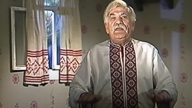 Петро Вескляров в образі Діда Панаса у програмі "Вечірня казка" (1984)