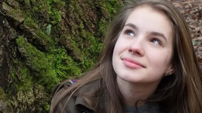 ماریا لیدنبرګر د جرمنی په فریبرګ ښار کې د پوهنتون له مېلمستیا ستنېدله، په پلې لار کې پرې برید شوی و.