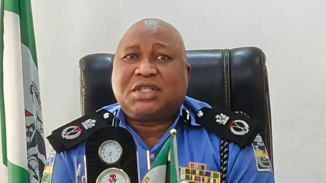 Aworan Kọminsan fun ileeṣẹ ọlọpaa, Adekimi Ojo