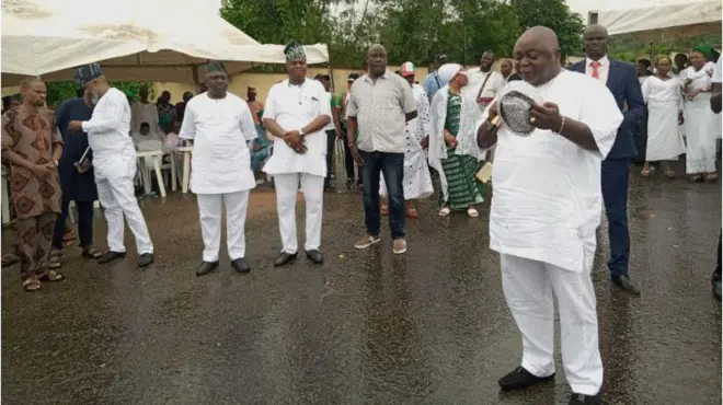 Aworan awọn oludije labẹ asia ẹgbẹ oṣelu PDP