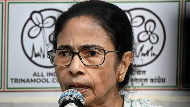 ममता बनर्जी 