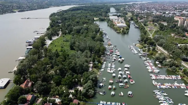Vodič kroz projekat poznat po nazivu „Novi Sad na vodi“
