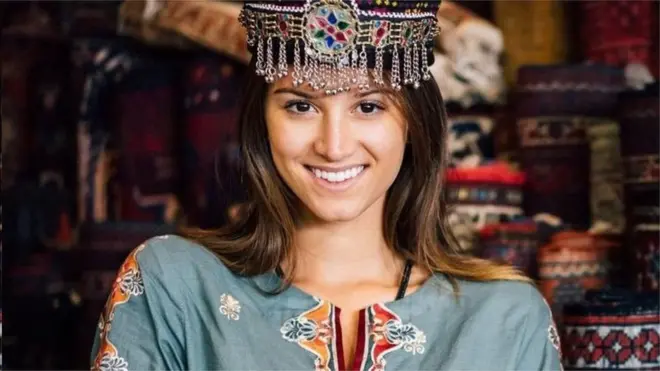 لکسي هر کال ۹ هېوادونو ته سفر کړی دی.
