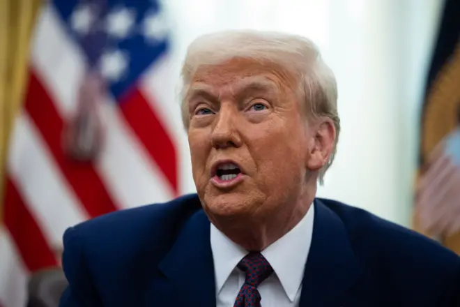 الرئيس الأمريكي دونالد ترامب