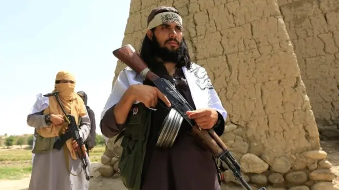 عکس از آرشیو: اعضای گروه طالبان