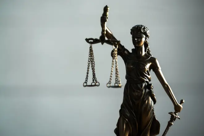 නීතියේ දෙවඟන