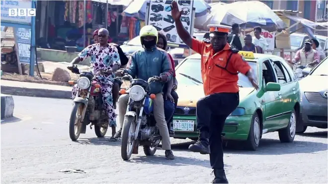 dancing traffic warding