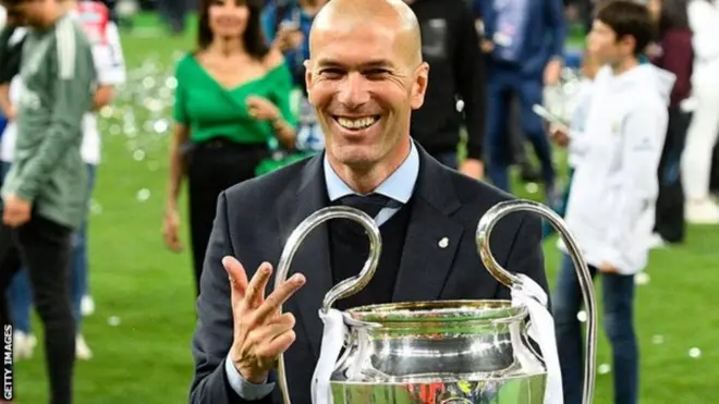 Mkufunzi wa Real Madrid Zin3edina Zidane