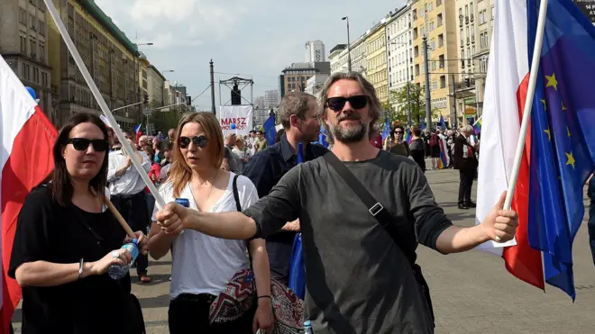 Демонстранты