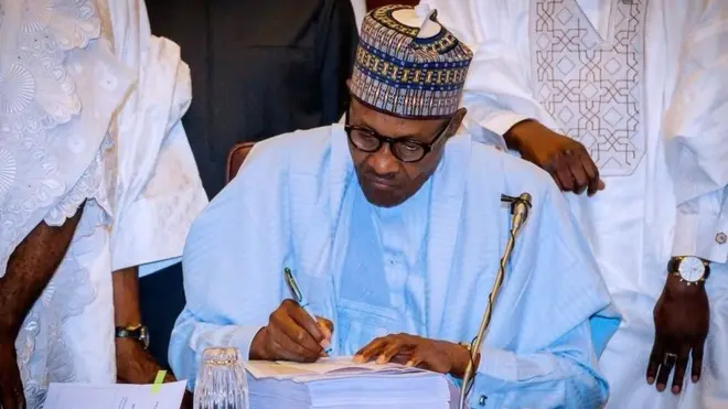 Onyeisiala Buhari nyere ndị ụlọomeiwu etiiti Bojeti ọnwa isii gara aga