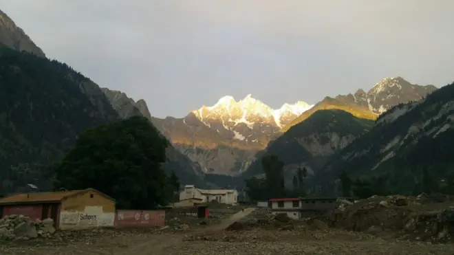 ځينې خلک وايي که چېرې حکومت سوات ته توجه وکړي نو دلته به د سياحت صنعت وده ومومي