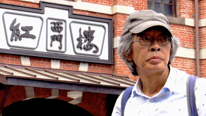 林榮基不諱言："感情還是在香港，我天天都在看手機，關心香港。"