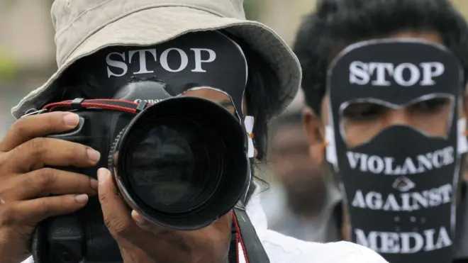 මාධ්‍යවලට එරෙහි තර්ජන ගැන විශේෂ කොමිසමක් ඉල්ලති