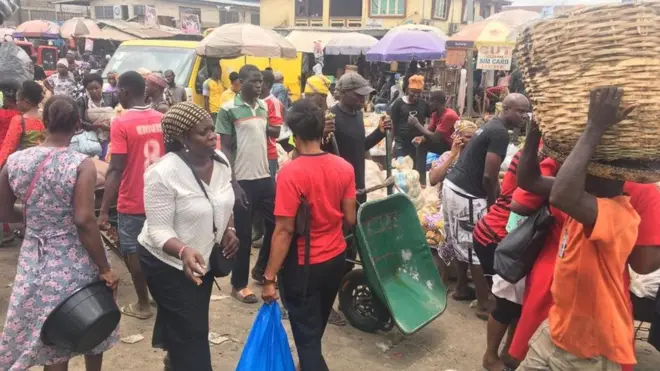 Panic buying dey happun now for Mile 12 food market